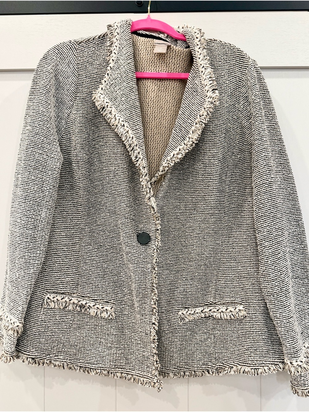 Chico's Cream & Black, tan/cream Fringe-Trim Blazer/sweater size 3- us size XL
